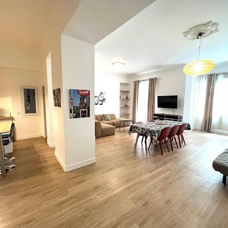 Large Haussmanian Appartment In The Heart Of Nice Exterior photo